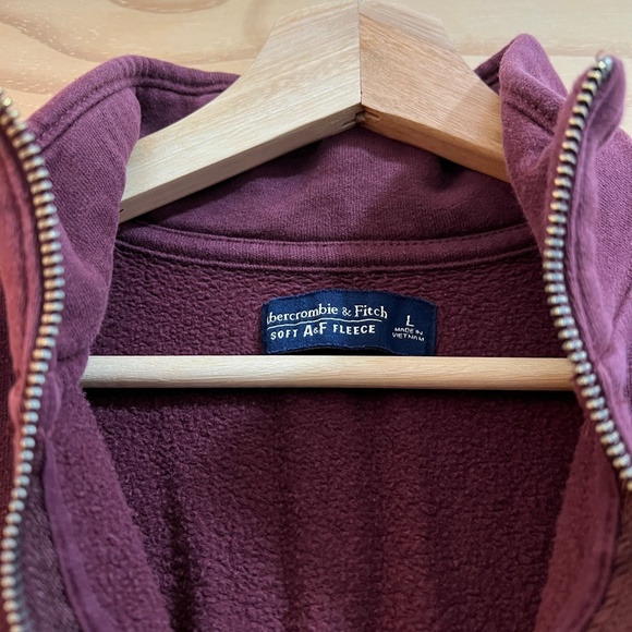 Abercrombie and Fitch Women's Maroon Quarter Zip Sweatshirt - Picture 4 of 5